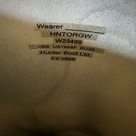 Hunter Original Tall Rain Boots, Navy, size 8 / 39 - Picture 4 of 6